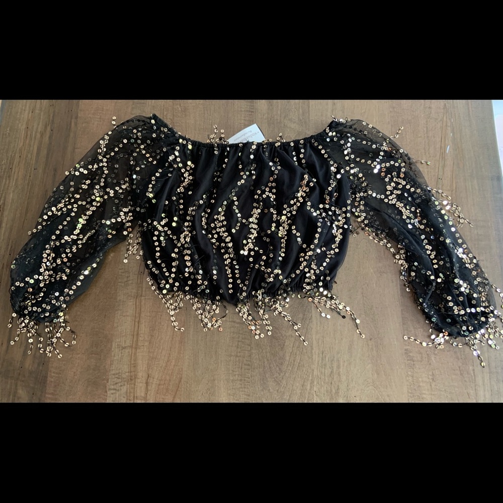 Windsor black sequence off the shoulder crop top M